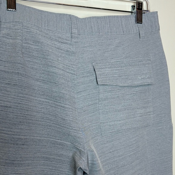 Men's Gray Shorts NWOT - Picture 6 of 9
